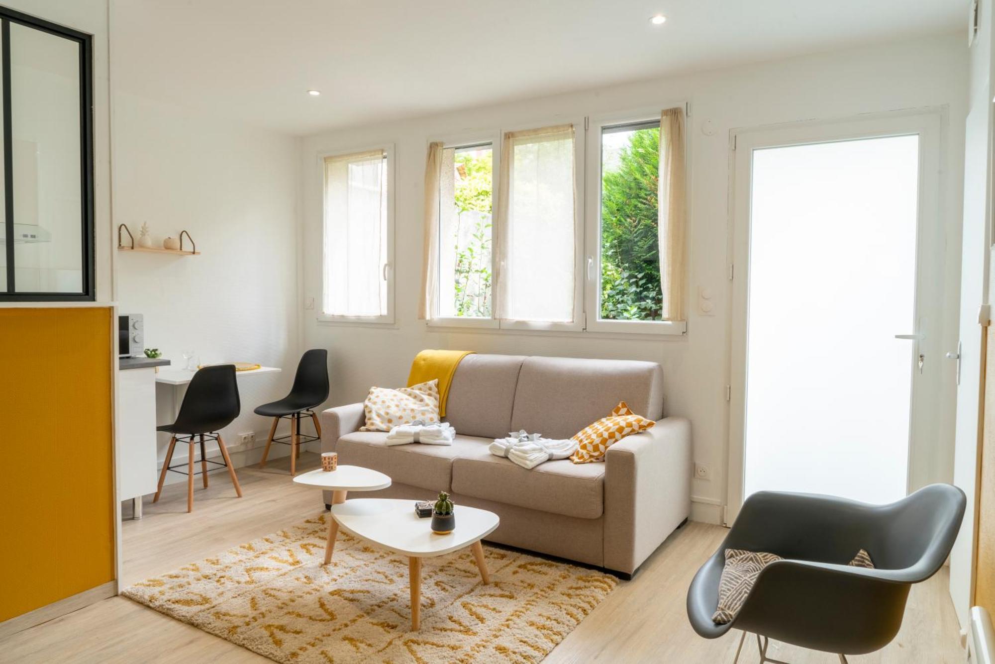 Charleville-Mézières Stockholm- Studio Serenite Avec Jardin מראה חיצוני תמונה